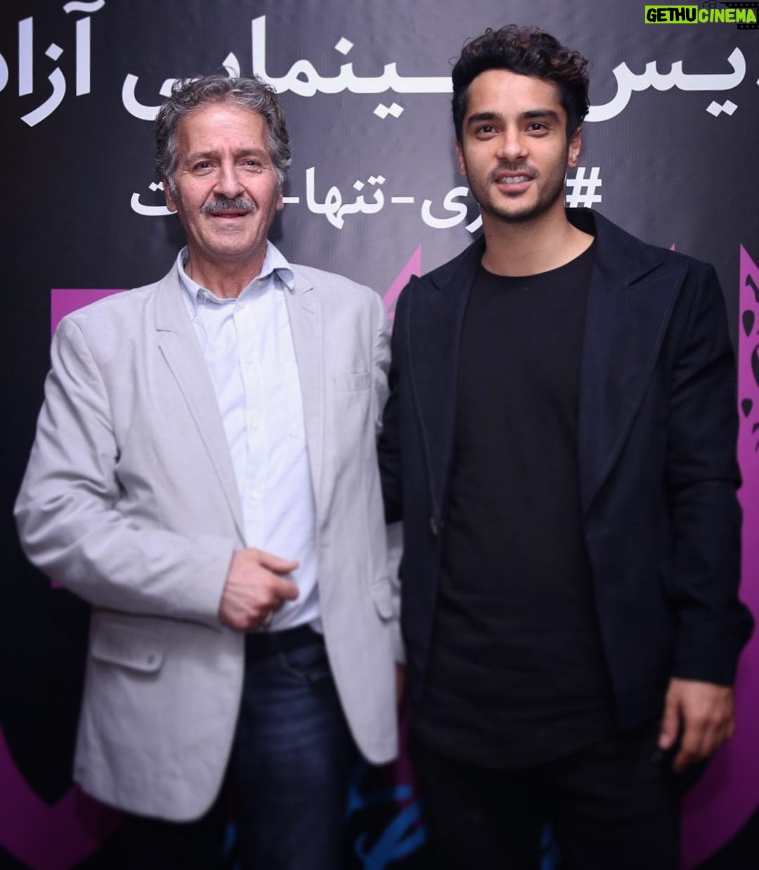 Saed Soheili Instagram - . اكران لاتاري در كنار مردي شبيه باران ❤️