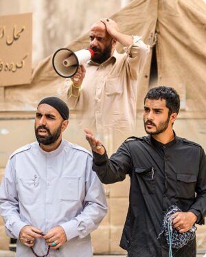 Saed Soheili Instagram - .
بالاخره پروانه نمایش «گشت ارشاد۳» صادر شد✌🏽
کارگردان: سعید سهیلی
نویسنده: حسام سامری زاده
عكس: آزاده اميرخان / مريم رضوی

@saeedsoheilii 
@hesamsamerizadeh 
@cinemanovin 🙏🏽