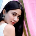 Safa Kabir Instagram -