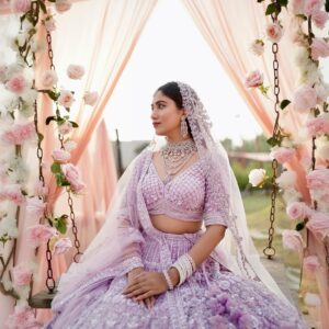 Safa Kabir Instagram - In a mood of looking Fabulous on my Glamorous production.
LoveBuzz 
Directed by @kajalarefinome 
Character name- Ira
I’m Wearing @anzara.official 
Jewelry by Pink Pearl 
@boomfilmsofficial 
@club11entertainment