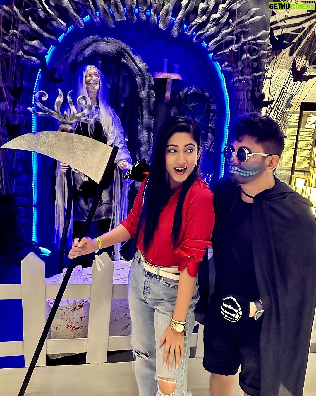 Safa Kabir Instagram - May your Halloween night be full of laughter, friends, and unforgettable memories. #halloween #happyhalloween