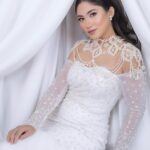 Safa Kabir Instagram - Pearls are a classic, elegant accessory that never goes out of style. It was always my favorite and it will be. Outfit from - @helesya.official MUA- @splendorbyab