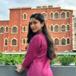 Safa Kabir Instagram – Some snap from my recent TVC @robiaxiata “Parbee tumio” shooting set.