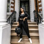 Safa Kabir Instagram - Slaying in Black, not looking Back.