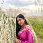 Safa Kabir Instagram – তোমায় হৃদ মাঝারে রাখবো, ছেড়ে দেবো না
