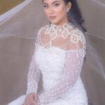Safa Kabir Instagram - Both light and shadow are the dance of Love. Outfit- @helesya.official MUA- @splendorbyab