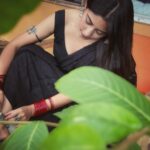 Safa Kabir Instagram - অসীম প্রেম একমাত্র সত্য। বাকি সবই মায়া!! Captured by @subrina.irine
