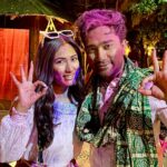 Safa Kabir Instagram - Friends are colors of life.