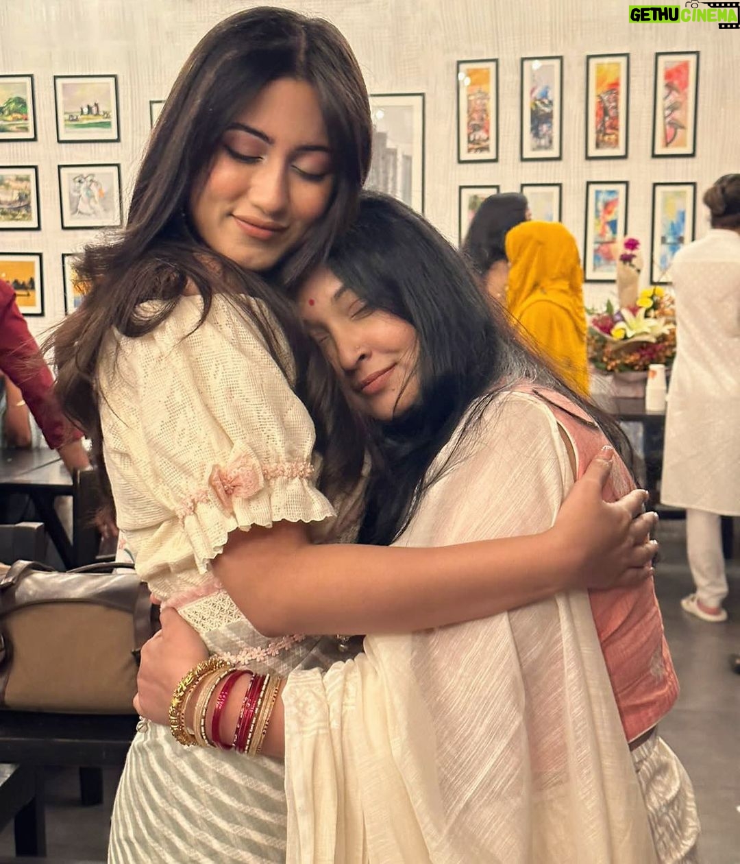 Safa Kabir Instagram - Happy birthday love @subrina.irine 🎂❤️ Thank you for always being a friend I can count on. Cheers to more fun and more memories
