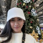 Safa Kabir Instagram - Wishing you all a Merry Christmas 🎄 and a New Year filled with hope, health, and happiness 🫶🏻
