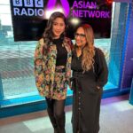 Safa Kabir Instagram - Had an amazing time with @simplynadiaali Thank you for having me on your show and the show name is “Nadia Ali show” Very soon you guys gonna see the interview of mine on @bbcasiannetwork BBC Broadcasting House