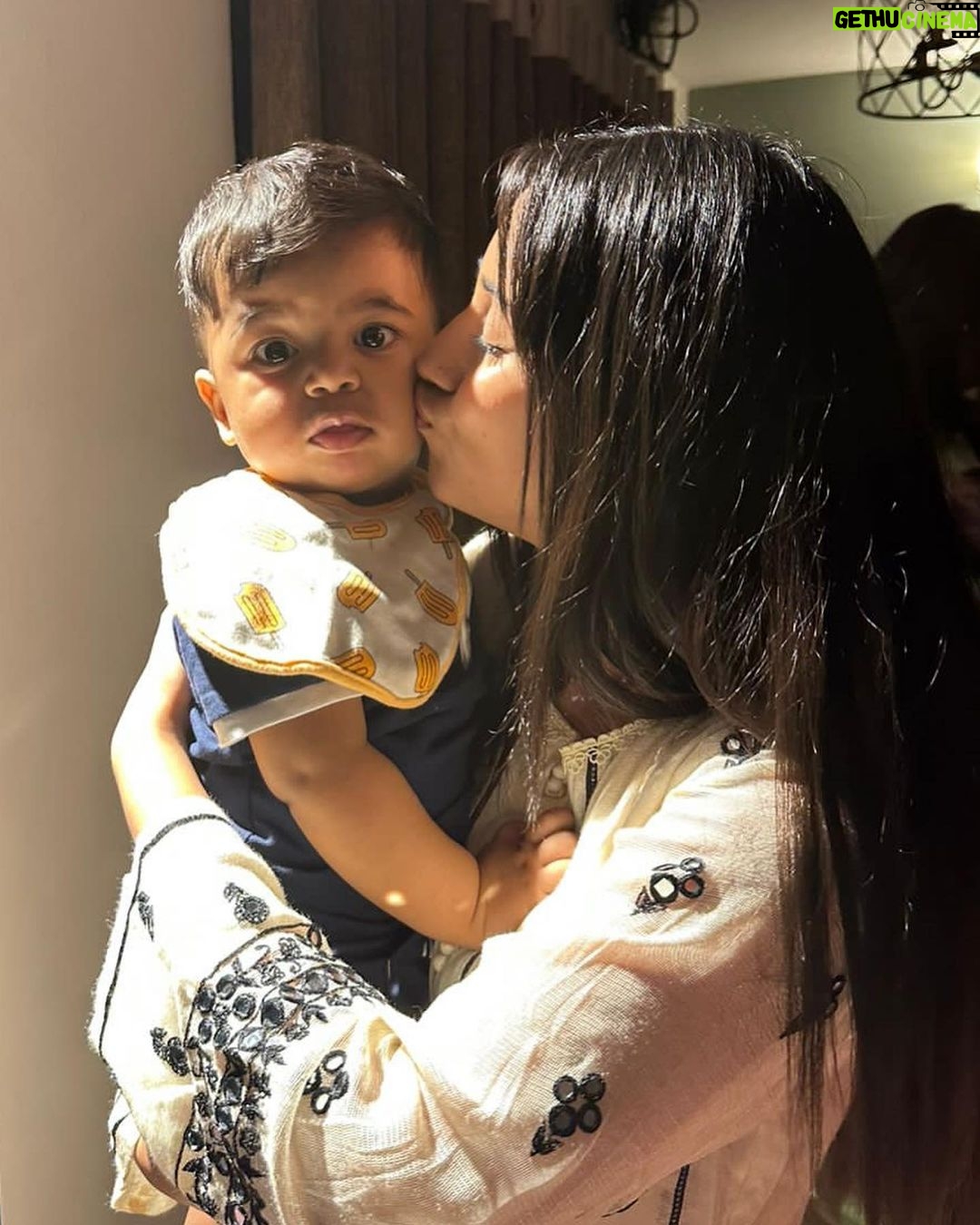 Safa Kabir Instagram - My happy tablets ❤️❤️❤️