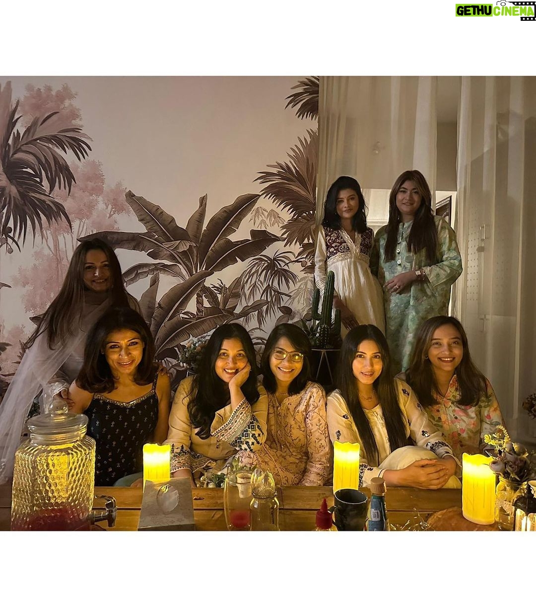 Safa Kabir Instagram - Ramadan 2023 Blessed to have these amazing people in my life ❤️