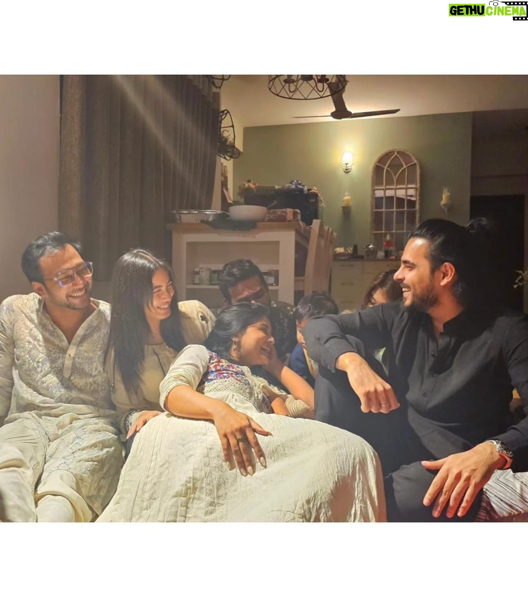 Safa Kabir Instagram - Ramadan 2023 Blessed to have these amazing people in my life ❤️