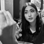 Safa Kabir Instagram - Get ready everyday and try to look pretty, is a part of my job.