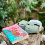 Safa Kabir Instagram - Nature, Book and some sunshine 🙂