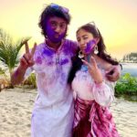 Safa Kabir Instagram - Friends are colors of life.