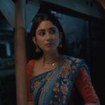 Safa Kabir Instagram - This webseries is very special to me. I got a chance to work with so many talented artist. Forever grateful to my director @vzahed for giving me the opportunity to play a character like Shuborna. Forever grateful to my cinematographer @sumon.sarker for portrait my character so beautifully. So grateful and thankful to the team and @chorkiofficial It was an amazing journey. Hope you all gonna watch TIKIT and share with your friends. It’s on Chorki, link in my bio