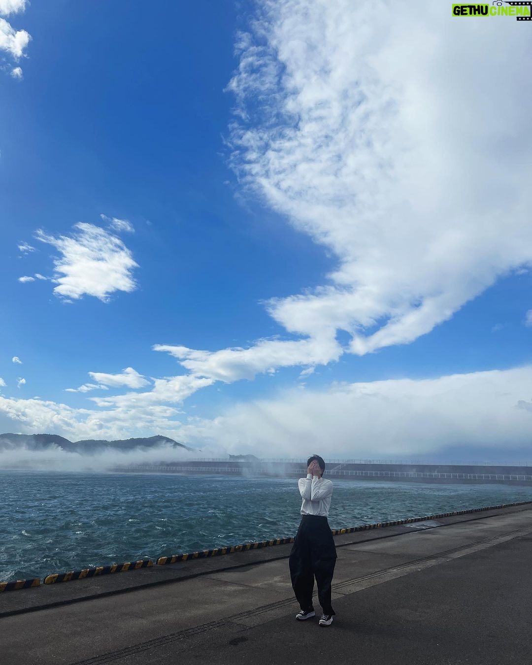 Sahaphap Wongratch Instagram - Sea and strom