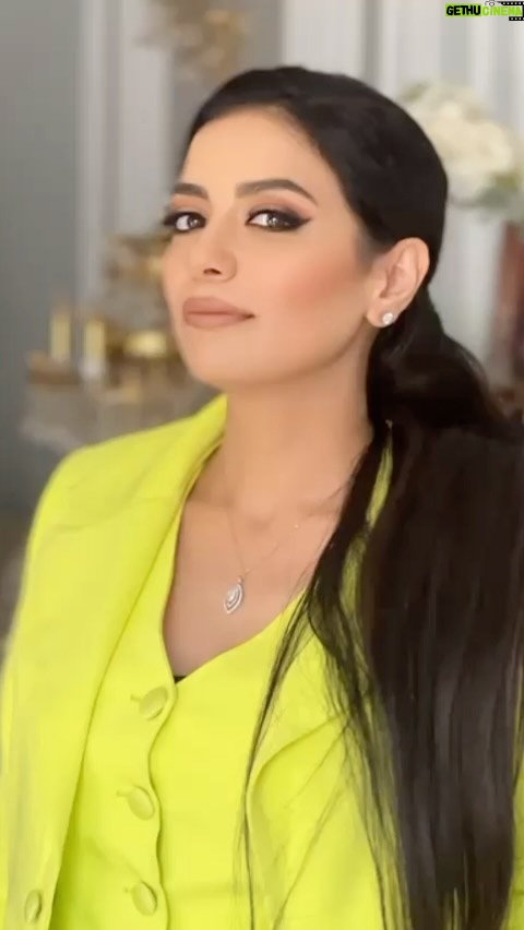 Sahar Al Sayegh Instagram - 💚 Suit @ghaly_fashion_designer Makeup @dina_aziz_makeupartist