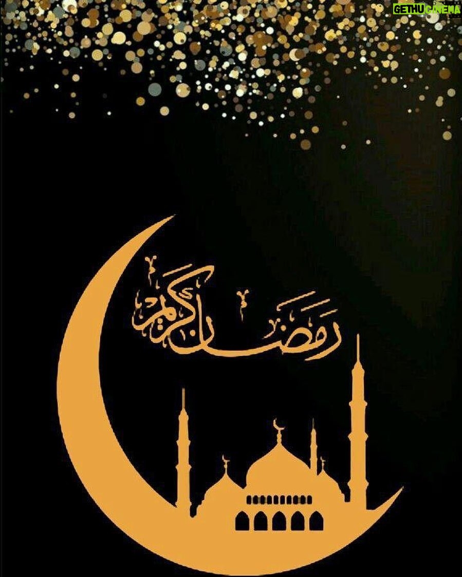 Sahar Al Sayegh Instagram - كل سنه وانتم بألف خير ❤️رمضان كريم💚💚