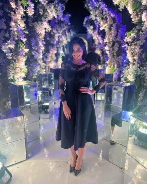 Sahar Al Sayegh Instagram - Ų§ŁŁ Ł
ŁŁŁŁ Ł
ŲØŲ±ŁŁ ŲŲØŁŲØŲŖŁ ŲØŲŖŁŁ ŁŁŲ§ŁŁ Ų±ŲØŁŲ§ ŁŲ³Ų¹ŲÆŁŁ
ŁŁŁŁŁŁŁ
ŁŁŁŲ±Ų ŁŁŲØŁŁ
ŲŖŲ³ŲŖŲ§ŁŁŁŲ§ ŁŁ Ų§ŁŲ®ŁŲ±ā¤ļøā¤ļø
Dress by the most talented @basma_sleem_couture
Hair by salwa ahmed
Bag by @su_lugar_women
Make up by john bahy
Thanks dear all