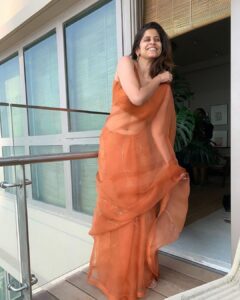 Sai Tamhankar Instagram - Woke up like this ; literally !!! #saitamhankar #candid #ascandidasitcanget #saree