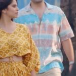 Sai Tamhankar Instagram - Watch till the end😂😂😂 #srideviprasanna #saitamhankar #siddharthchandekar