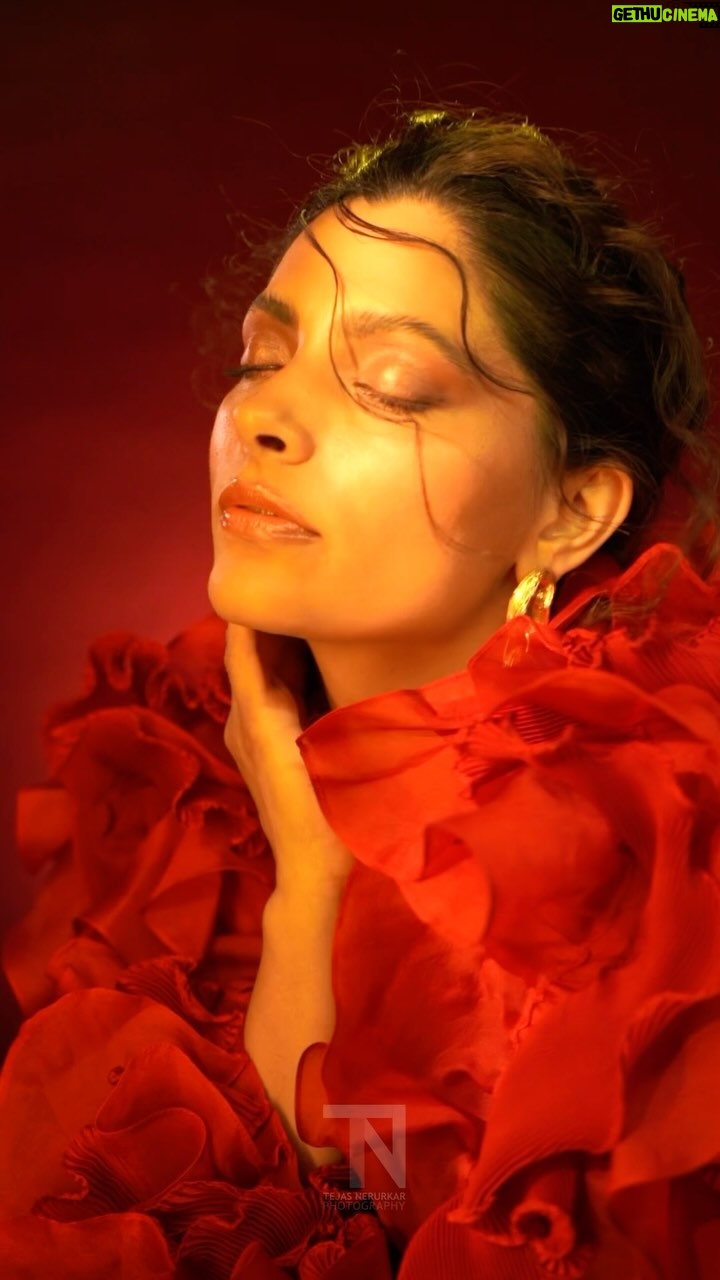 Saiyami Kher Instagram - Shot some new images with the nicest and most enthusiastic team. Here’s a little glimpse of what we did. Tell us what you think? Top @renasci.in @dipublicrelations Earrings : @equiivalence Styled by : @tryagaintoobad @styled_by_meera Assisted by : @jharna.art Makeup: @riyasheth.makeuphair Hair: @snigdha_hairandmakeup Shot by: @tejasnerurkarr