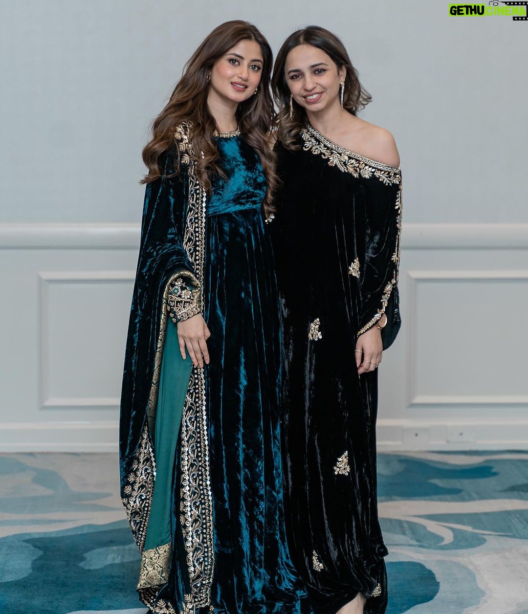 Sajal Ali Instagram - @siutpakistan @siutna @mariyamdrizwan @maria_mahesar