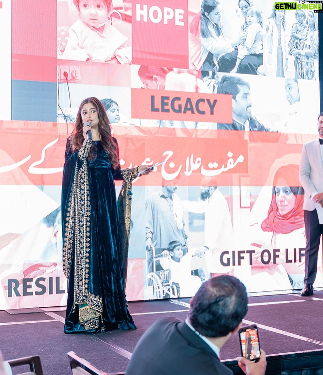 Sajal Ali Instagram - @siutpakistan @siutna @mariyamdrizwan @maria_mahesar