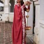 Sajal Ali Instagram - The timeless and harmonious Khaddar Linen Collection by @crossstitch_official is LIVE for Pre-booking! Launching Instores on 21st October ‘23! 🌸 #crossstitchgirls #crossstitchpk #unstitched #CSelflove #khaddar #linen #csxsajal #sajalali