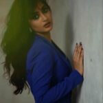 Sajal Ali Instagram - Never pay heed to people always do as your gut tells you! 🫶🏻