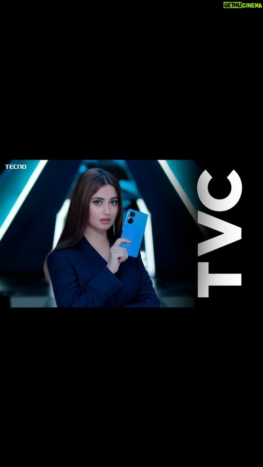 Sajal Ali Instagram - CAMON Puzzle Design, 64 MP RGBW night portrait camera, 6.67” AMOLED screen - all of this in one phone? Sounds impossible, right? But TECNO makes this luxurious dream a reality with its new series, CAMON 20. #CAMON20Series #NightPortraitMaster