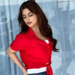 Sajal Ali Instagram - Laal mere dil ka haal 😍 @mastermoltyfoam @maria_mahesar