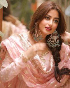 Sajal Ali Instagram - Meethi Eid Mubarak 🫧💖 Wearing @mayapretofficial