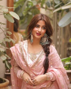 Sajal Ali Instagram - Meethi Eid Mubarak 🫧💖 
Wearing @mayapretofficial