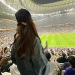 Sajal Ali Instagram - “You can overcome anything, if and only if you love something enough.” -Lionel Messi 🤍 #stillcantgetoverit #worldcupqatar2022 Love you loads @fabdoha 💋