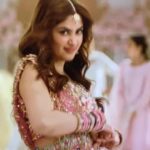 Sajal Ali Instagram - ✌️
