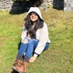Sakshi Agarwal Instagram – Miss those days🥳
.
#darjeeling #holidays #trip