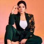 Sakshi Agarwal Instagram - Dont just wear your blazer, but own it infusing it with your own brand of charisma and charm✨❤️ . Photographer : @photraits.kiran Make up & Hair : @lakshana_priya_mua Stylist : @anand.aries Outfit : @studio24_bespoke Studio : @Ksquared.studios . #greenblazer #style #charisma #charm #beauty #sakshiagarwal Chennai, India