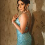 Sakshi Agarwal Instagram - What are you going to do? Charge me for being hot?🔥 . Photography : @g_vigneshwaran_ Makeup : @murugeshmakeup_hair Hair : @style_with_anbu Stylist :- @stylist_muskan_varma_ Outfit :- @upgradebya Jewelry : @miranabymegha Jewelry PR: @affiliates_pr @prashantrawat_pr Pro: @riazkahmed.pro @v4umedia_ Shoot coordination : @jonnyjd5 Lights: @immortalsekar . #hotnesstrend #gowndress #feellikequeen👑 #sakshiagarwal Chennai, India