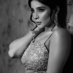 Sakshi Agarwal Instagram – What are you going to do? 
Charge me for being hot?🔥
.

Photography : @g_vigneshwaran_ 
Makeup : @murugeshmakeup_hair 
Hair : @style_with_anbu 
Stylist :- @stylist_muskan_varma_ 
Outfit :- @upgradebya
Jewelry : @miranabymegha 
Jewelry PR: @affiliates_pr @prashantrawat_pr
Pro: @riazkahmed.pro @v4umedia_
Shoot coordination : @jonnyjd5
Lights: @immortalsekar
.
#hotnesstrend #gowndress #feellikequeen👑 #sakshiagarwal Chennai, India