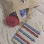 Sakura Miyawaki Instagram - 쉽지 많음 내가 쉽게 EASY~ #crochet #kkurochet #크로셰 #꾸로셰