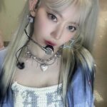 Sakura Miyawaki Instagram - 내가 뜬 탑으로 EASY 무대 하기 😏 🩵 🤍