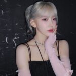 Sakura Miyawaki Instagram -