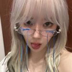 Sakura Miyawaki Instagram - 🩶