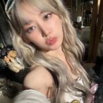 Sakura Miyawaki Instagram - MAKE IT LOOK EASY