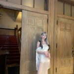 Sakura Miyawaki Instagram - MAKE IT LOOK EASY