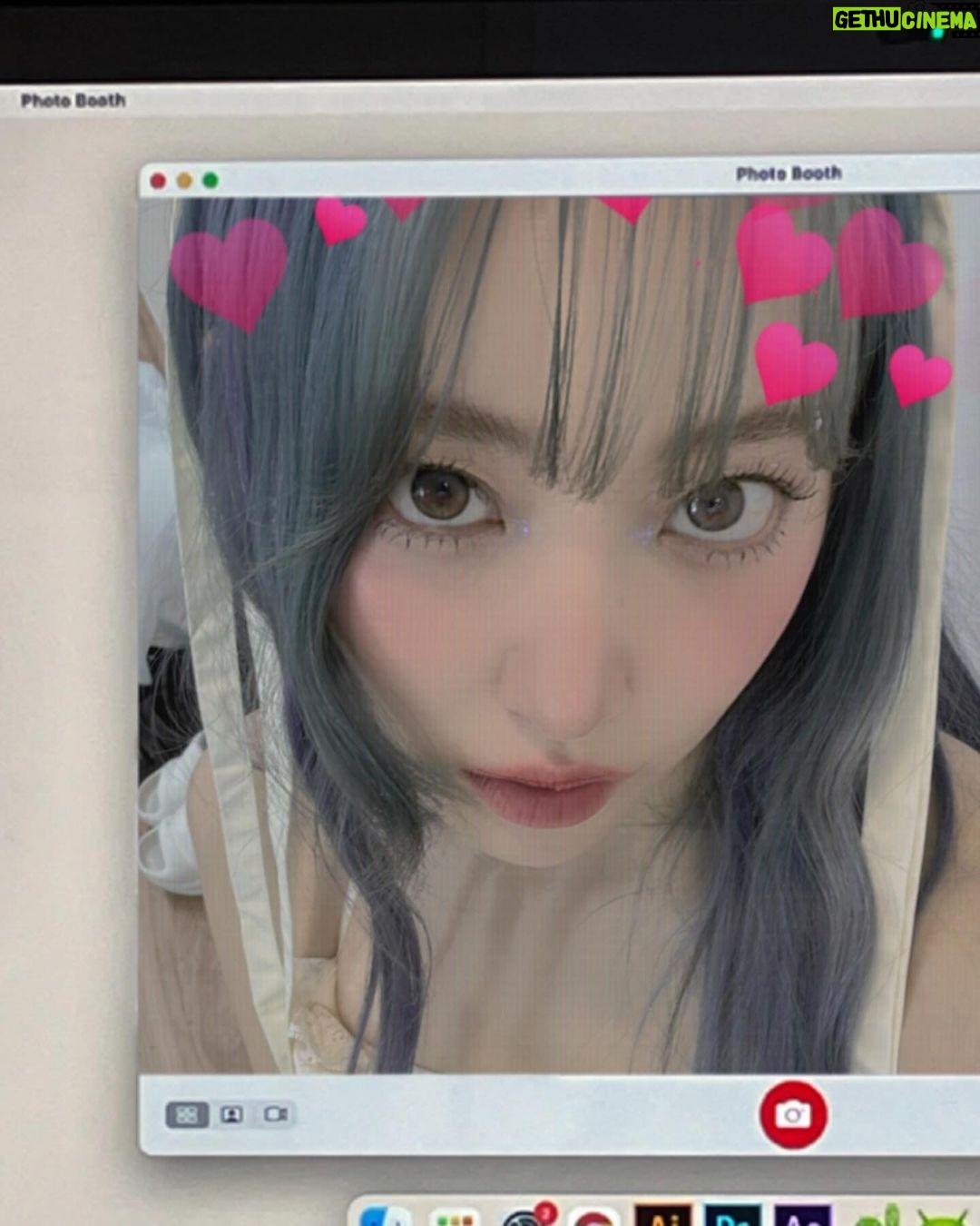 Sakura Miyawaki Instagram - FEATHERLY LOTUS